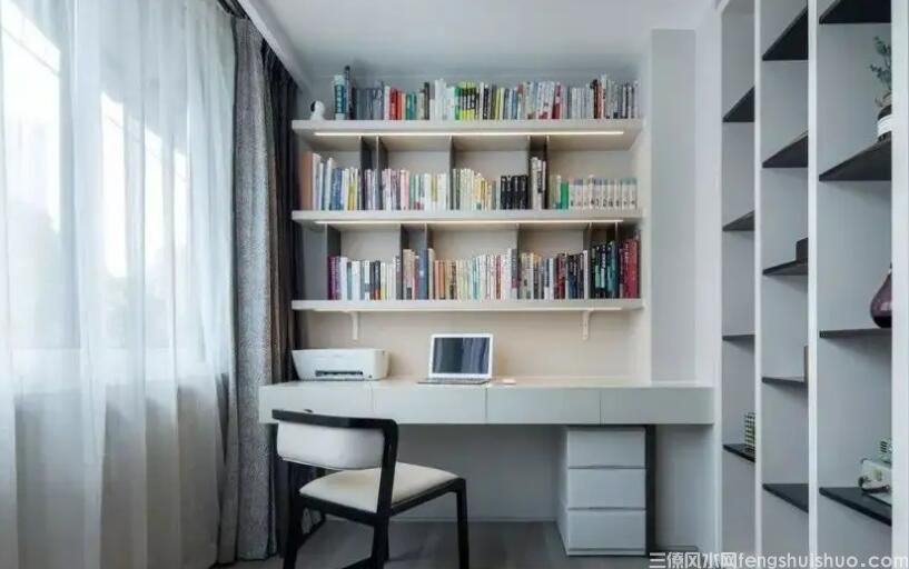 书房靠卫生间怎么办?如何化解？