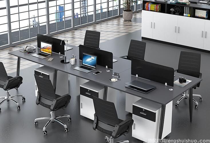 2021年办公桌摆放禁忌的化解