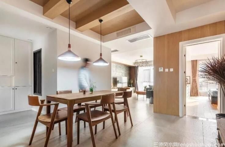 家里餐桌的风水讲究有哪些?