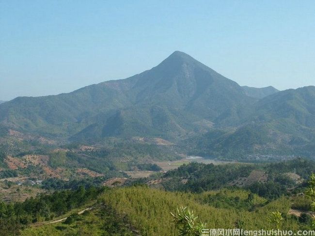 2021年招财进宝的阴宅风水