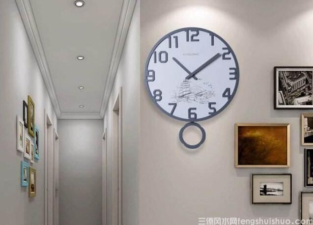 钟表挂在家里哪个位置好风水好?钟表挂摆风水讲究有哪些?(图3) 钟表挂在家里哪个位置好风水好?钟表挂摆风水讲究有哪些?(图3)