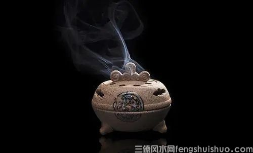 风水择吉：不居“草木不生地”